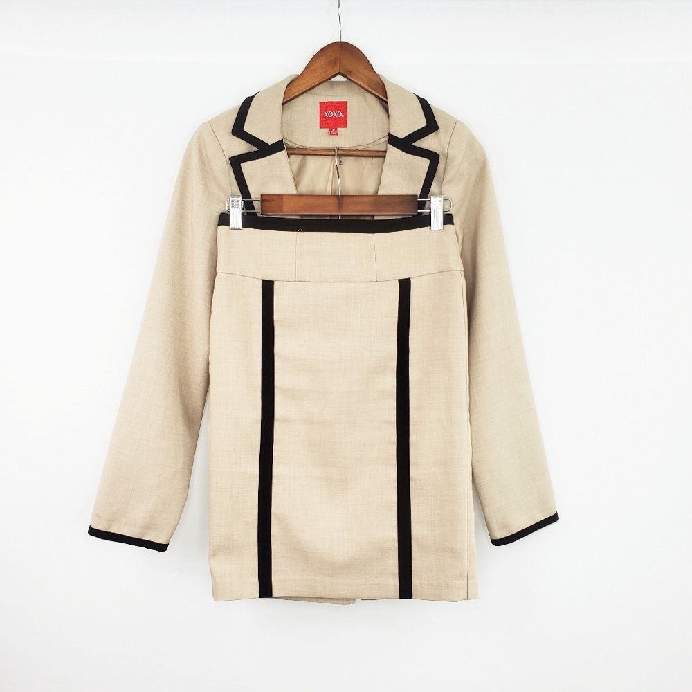 XOXO Tan Women's Three Piece Blazer Suit - Picture 2 of 16